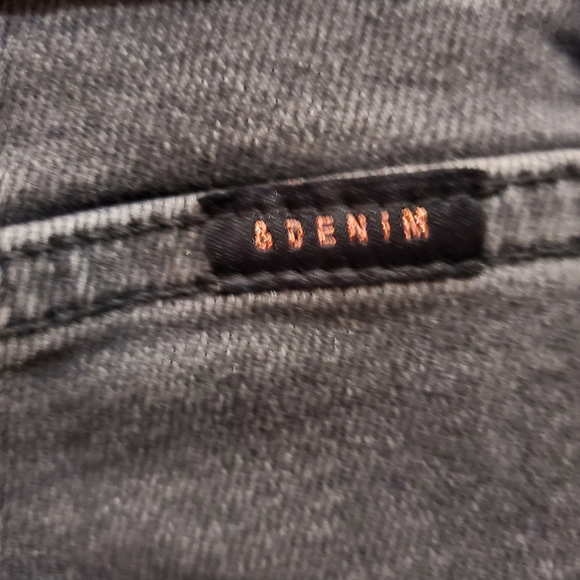 H&M Embrace High Ankle Black Skinny Jeans - Picture 9 of 11